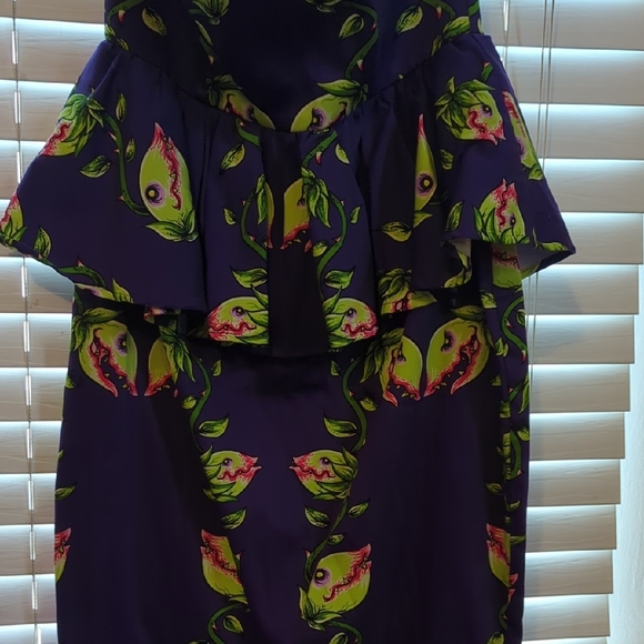 Strapless Purple Floral Peplum Midi Dress - Picture 3 of 6
